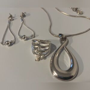 Elegant Silver Combination Womens Jewelry Set